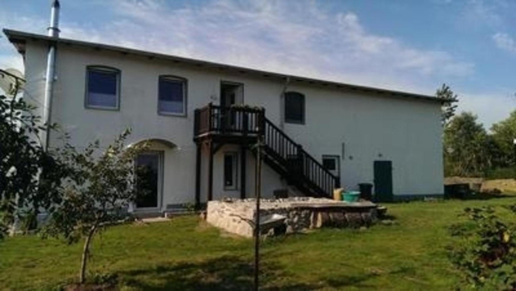 Familienfreundliche Wohnung In Vorland Mit Garten Exterior foto
